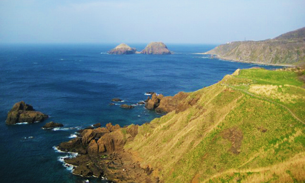 紅葉の大佐渡 小佐渡と能登半島最高峰宝達山 Gotoトラベル事業支援対象 Go To トラベル キャンペーン 東京発 登山ツアー 登山ツアー 山歩きツアー トレッキング旅行 旅の本棚 東京